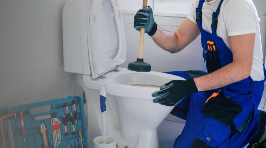 Professional emergency plumbing in Claypool, IN